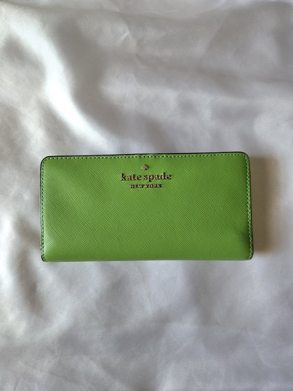 kate spade green zip-around wallet